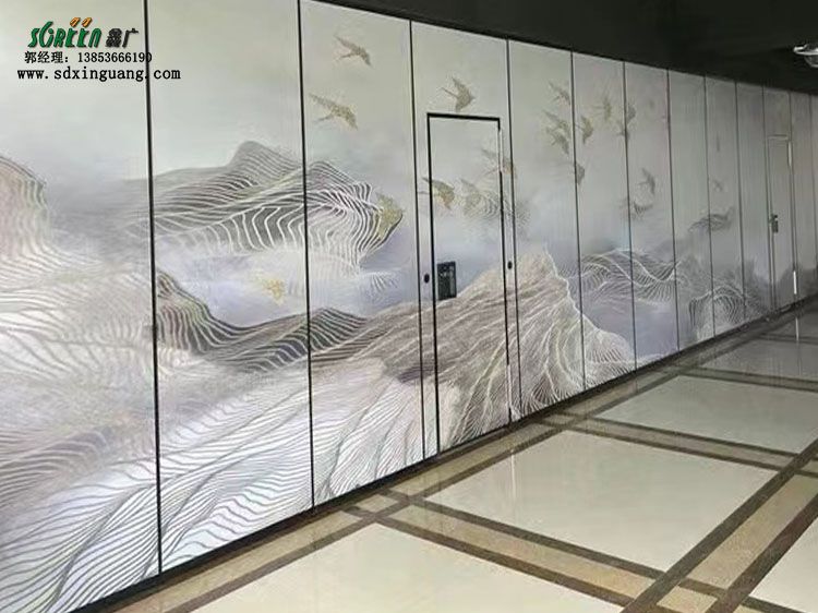 濰坊活動隔斷廠家酒店活動隔斷墻，展廳折疊推拉門，移動屏風高隔